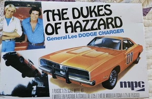 Dukes Of Hazzard General Lee Model, 1/25 Scale, # 706L, MPG - Picture 1 of 12