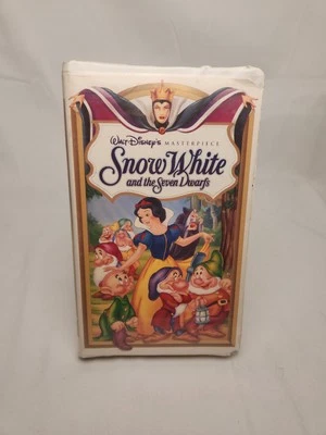 Snow White And The Seven Dwarfs Walt Disney Masterpiece Collection VHS - Image 1 of 4