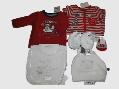 NEW PUMPKIN PATCH BABY BOY'S 7 PCS LOT ROMPER ELEPHANT BEAR MITTENS & BIBS - NB - Image 1 of 4