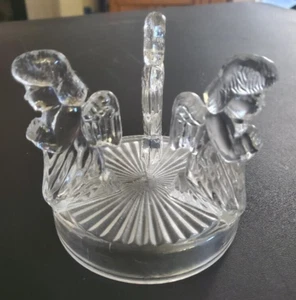 Drei Engel Klarglas Dekor - 3 3/4" hoch mit rundem Sockel - Bild 1 von 5