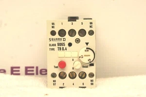 Square D 9065 TR0,4 Contractor *XLNT* 9065TR0,4 - Picture 1 of 5