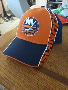 New Nhl Ccm New York Islanders Hat Cap - Picture 1 of 2