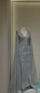 Dubai Dress - Picture 1 of 6