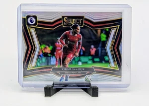 2024-25 Selecto Premier League Virgil Van Dijk #243 Nivel de Campo Plata Liverpool - Imagen 1 de 2