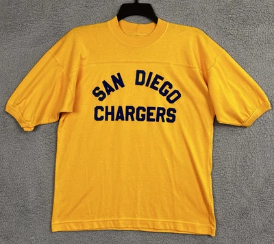 复古 70 年代圣地亚哥充电器练习球衣风格 T 恤中号蜂群字母 * — 第 1/4 张图片