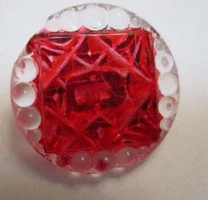 Set of 3 Vintage 3/4" Raspberry red Painted Crystal Prism cut Glass Buttons - Picture 1 of 3