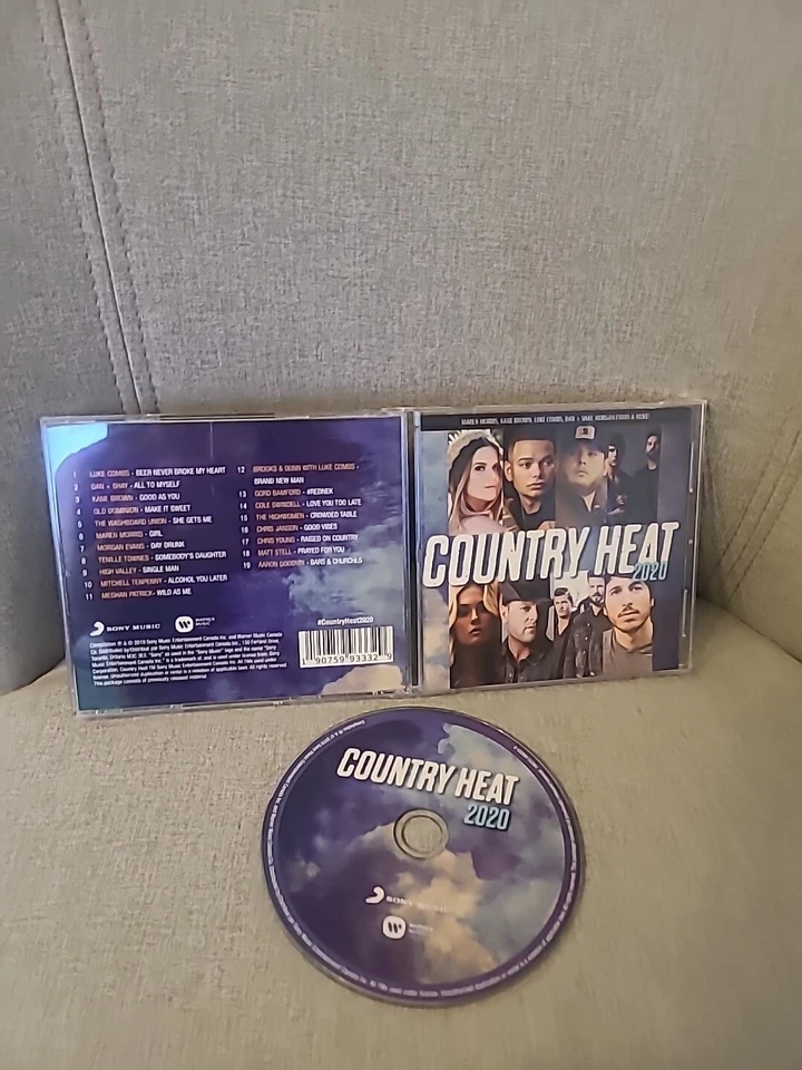 Country Heat 2020  MV16 CD - Image 1 of 1
