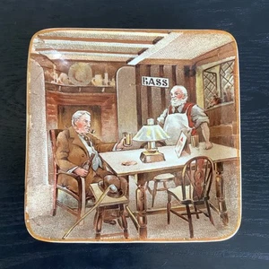 Vintage Newhall pub ashtray 'Great Stuff This BASS' small ceramic dish - 10cm - Picture 1 of 7