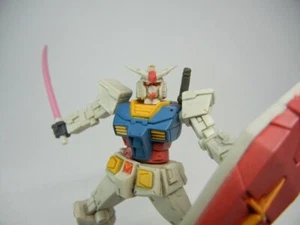Figura BANDAI SOG Gundam Gashapon S.O.G.5 Serie 1/300 " RX-78-2 Gundam" - Imagen 1 de 9
