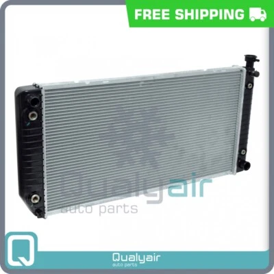 Radiador para Cadillac Escalade / Chevrolet Blazer, C1500, C2500, C3500... QU Foto 1 de 4