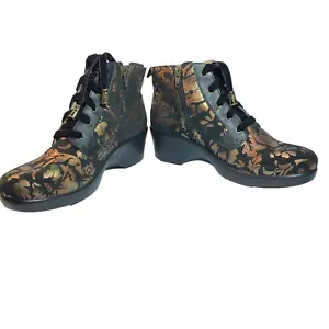 Alegria Eliza Regal Copper Floral Wedge Bootie Boots Size 9.5W Women Goth - Picture 1 of 11