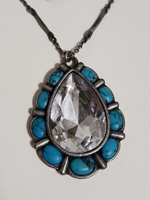 GUESS 品牌项链人造绿松石和水钻长银色 30 — 第 1/4 张图片