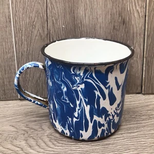 Taza de hojalata vintage esmaltada Swirl - Imagen 1 de 9