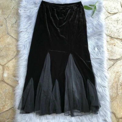 Mujeres XScape by Joanna Chen Top de Terciopelo y Maxi Falda Negra Larga Foto 1 de 2