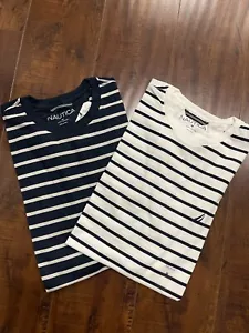 Neu mit Etikett Nautica kurzärmliges gestreiftes Herren-T-Shirt Tee Rundhalsausschnitt - Bild 1 von 9