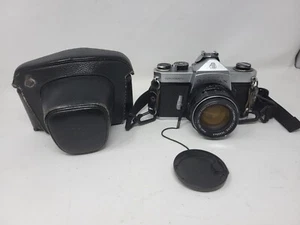 Vintage Asahi Pentax Spotmatic SP Film Camera w/Super Takumar f/1.4 50mm Lens - Picture 1 of 12