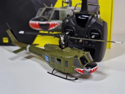 Amewi 25352 Bell UH-1 PRO Brushless CP-Helikopter 6-Kanal 6G Rc Heli Militär - Bild 1 von 4