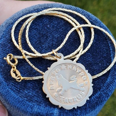 10K SOLID YELLOW GOLD TAURUS ♉️ ZODIAC HOROSCOPE  PENDANT - Image 1 of 4