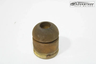 RAM 1500 2011-2018 4X4 brazo de suspensión trasera parachoques cojín aislante OEM Foto 1 de 4