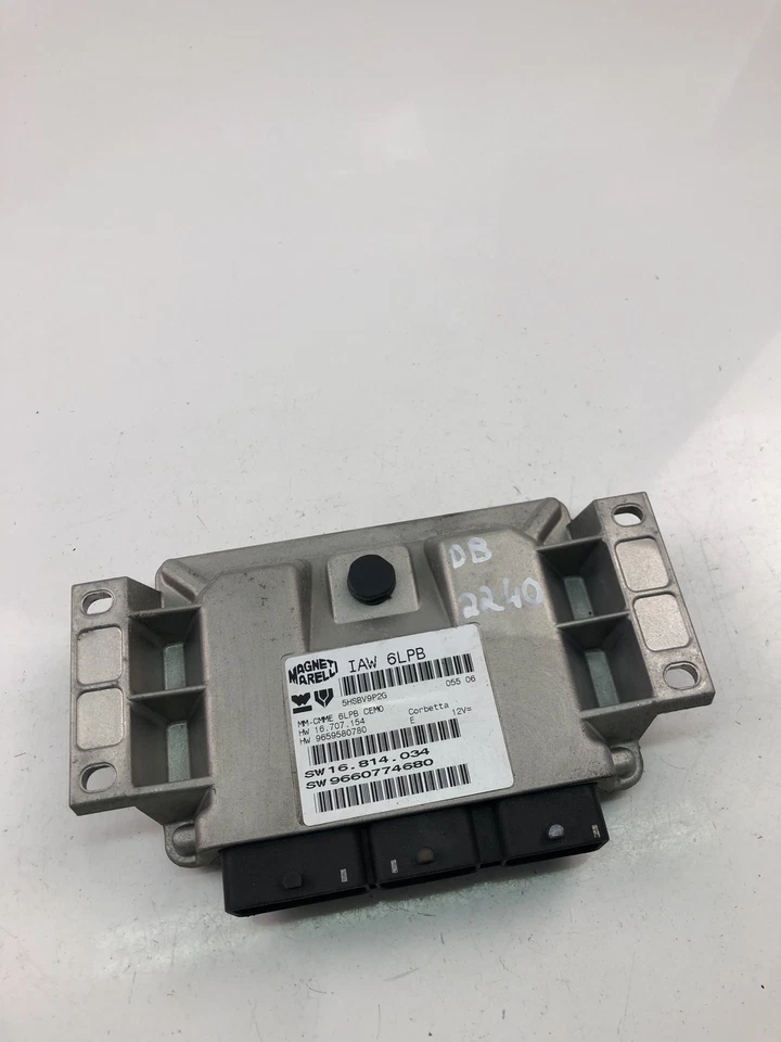 Centralina motore PEUGEOT 407 SW 6E 9659580780 9660774680 ECU 2005 27489419 - Immagine 1 di 4