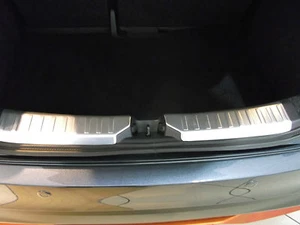 Nuevo Nissan Micra K14 2017 maletero/puerta trasera protectores de entrada KE9675F020 - Imagen 1 de 1