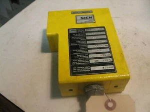 RECEPTOR FOTOELÉCTRICO SICK WEU 26-722 120VAC P4513 - Imagen 1 de 8