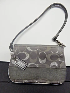 Signature Coach 6”x4” Wristlet Signature Logo Gray  Silver Metallic - Picture 1 of 4