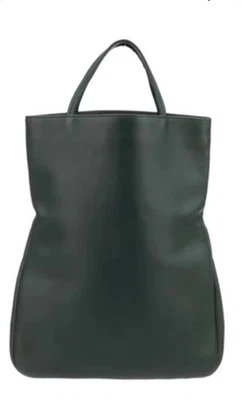 Bolso de Mano THE ROW Everett en Cuero Verde Oscuro Precio de Venta sugerido por el fabricante $2,600 Foto 1 de 4