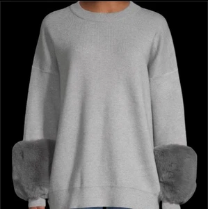 Saks Fifth Avenue Pullover Damen kleine Kunstfellärmel Dolman grau Rundhals - Bild 1 von 5