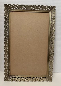 Cadre photo vintage rectangle long en métal filigrane floral orné de fleurs - Photo 1/11