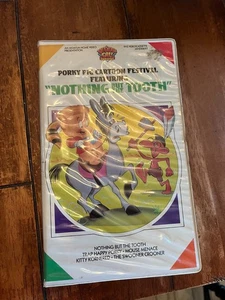 Porky Pig Cartoon Festival Featuring "Nothing but the Tooth" (VHS 1986) - Foto 1 di 1