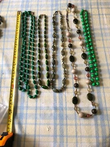 Konvolut Vintage Perlenketten --alle Schwarztöne - Bild 1 von 1