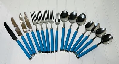 Cubiertos Martha Stewart (retirados) MSE 16 piezas 7 cucharas 5 tenedores 4 cuchillos azul Foto 1 de 4