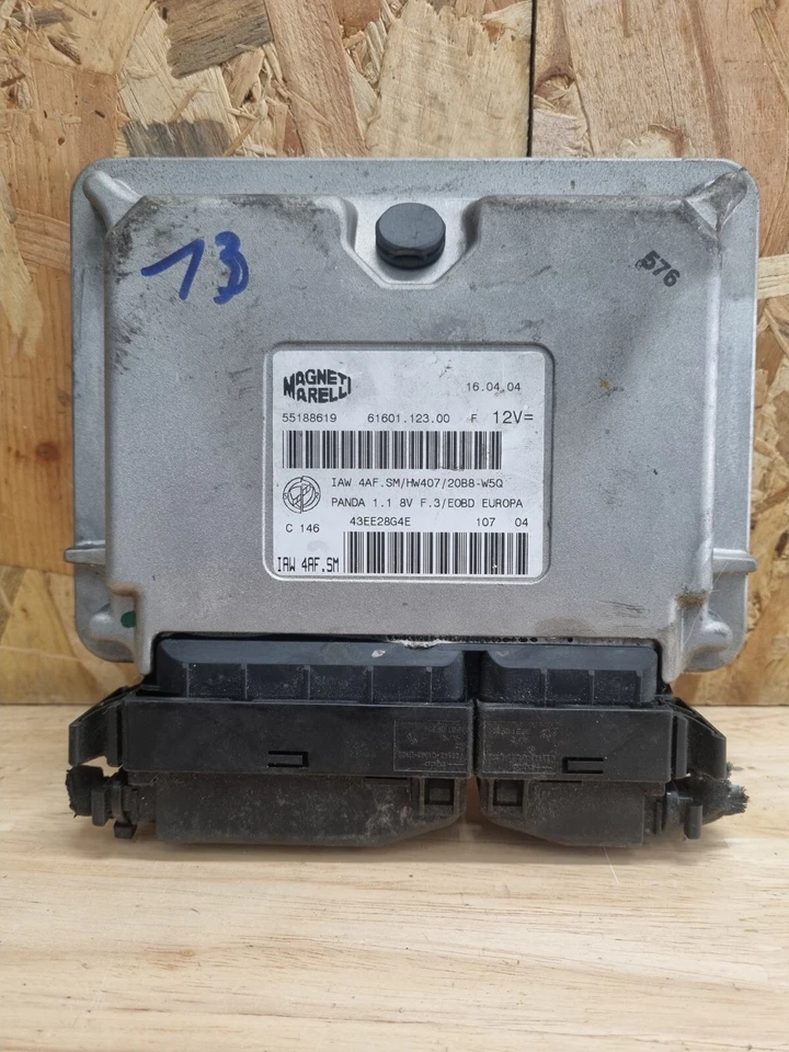C013 MAGNETI MARELLI IAW4AF FIAT PANDA 1.1 55188619  IAW4AF.SM HW407 calculateur - Image 1 of 1