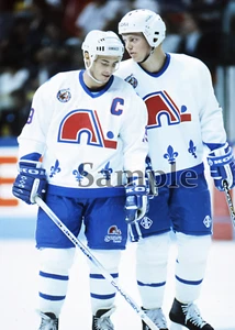 Fotografía de Joe Sakic and Mats Sundin 1991 Quebec Nordiques color 5 X 7 - Imagen 1 de 1