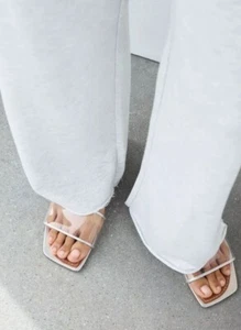 Zara sandali argento sandali bassi vinile slider punta quadrata donna UK taglia 9 - Foto 1 di 8