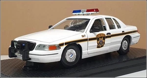 Classic Metal Works 1/24 Scale 23822Y - Ford Crown Victoria - Delaware - Picture 1 of 5