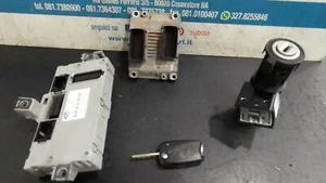 Kit Centralita Motor Fiat Idea 1.4 16V. Gasolina, Codigo: 0261201110 Bosch - Imagen 1 de 5