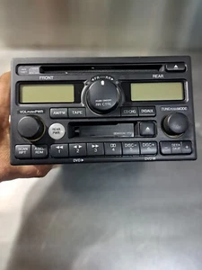 2002-2004 Honda Odyssey Radio Receiver CD Cassette Player OEM - Bild 1 von 4