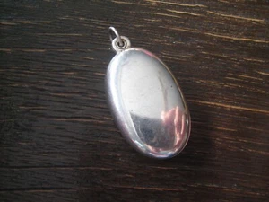 ganz schlichtes Jugendstil Medallion 800er Silber seltener Schiebe Mechanismus - Bild 1 von 5