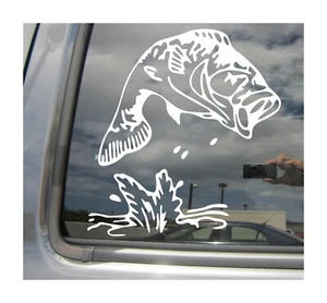 Bass Jumping Out Of Water - Adesivo Decalcomania Auto Finestra Pesca Vinile 01055 - Foto 1 di 2