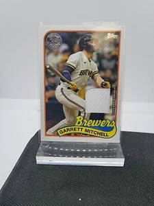 Camiseta deportiva blanca a rayas 2024 Topps Serie 1 Garrett Mitchell Brewers 1989 reliquia - Imagen 1 de 2