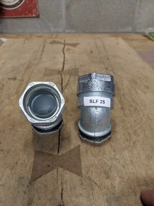 O-Z/Gedney 1-1/4" 45 Grad flüssigkeitsdichter Stecker 4Q (Menge 2) - Bild 1 von 4