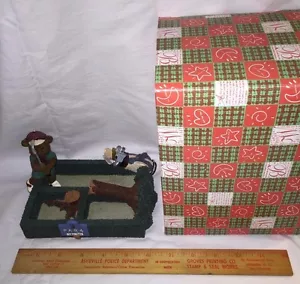 Par 4 Golfing Bear Figurine - Picture 1 of 2