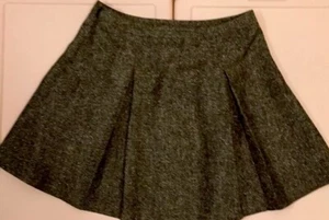 Hinge Mini Tweed Grey Multi Pleated Skirt S EUC - Picture 1 of 7