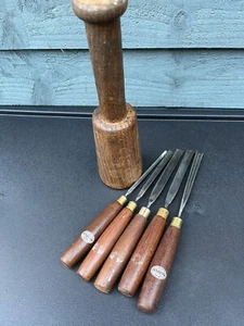Vintage Marples Carving Gouges With Mallet Chisels - Picture 1 of 9