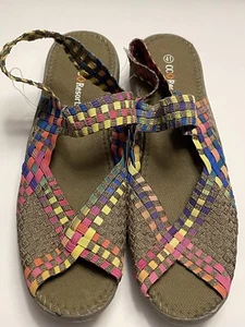 STYLISH WOMEN'S CC RESORTS RAINBOW COMFORT SANDAL WITH ANKLE STRAP SZ 9.5/EU 41 - Picture 1 of 11