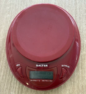 Salter Digitale Küchenwaage rot 11 Pfund Kapazität (benötigt Batterien) - Bild 1 von 2