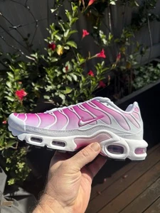 Nine Air Max Plus TN “Pink Fade” Size Women’s Size US 8W - Picture 1 of 6