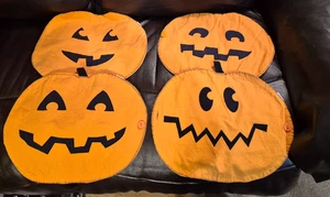 Tag ltd- Set of 4 Orange Jack-O-Lantern Placemats - Picture 1 of 5